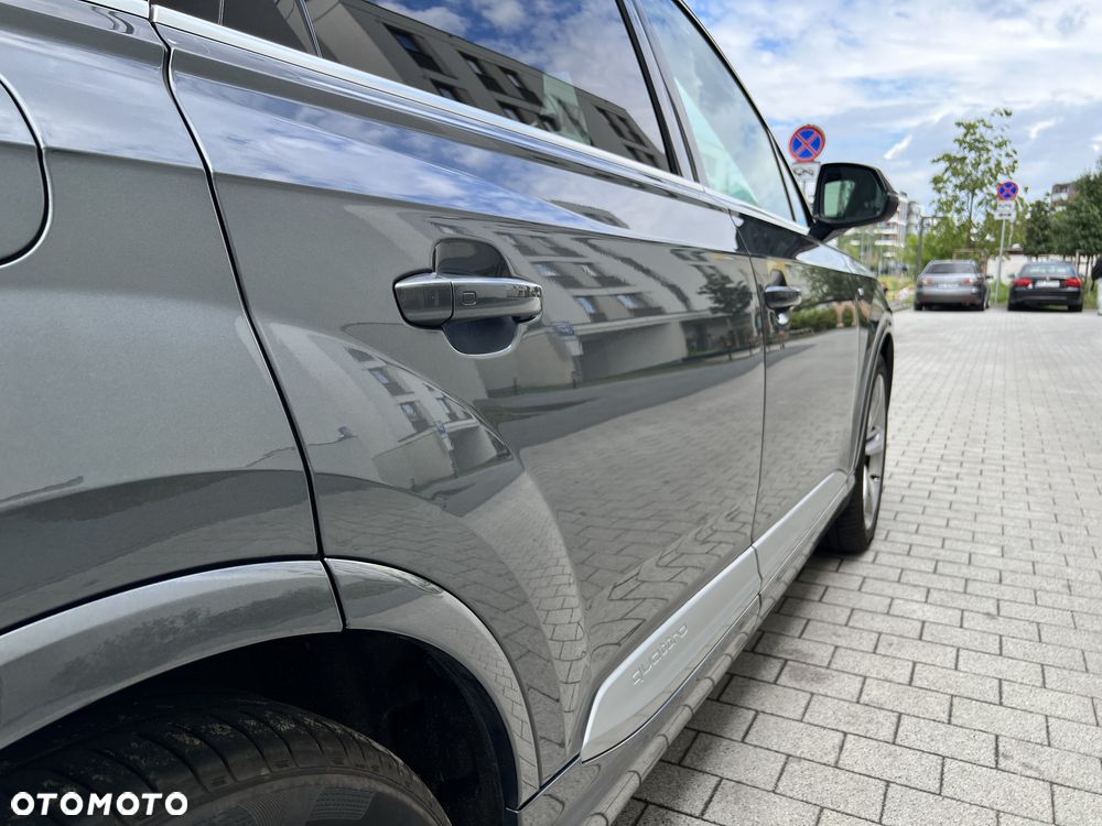 Audi Q7 50 TDI mHEV Quattro S Line Tiptr - 36