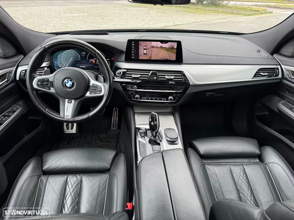 BMW 620 Gran Turismo d xDrive Pack M - 13
