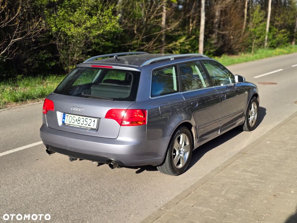 Audi A4 Avant 2.0 T FSI - 15