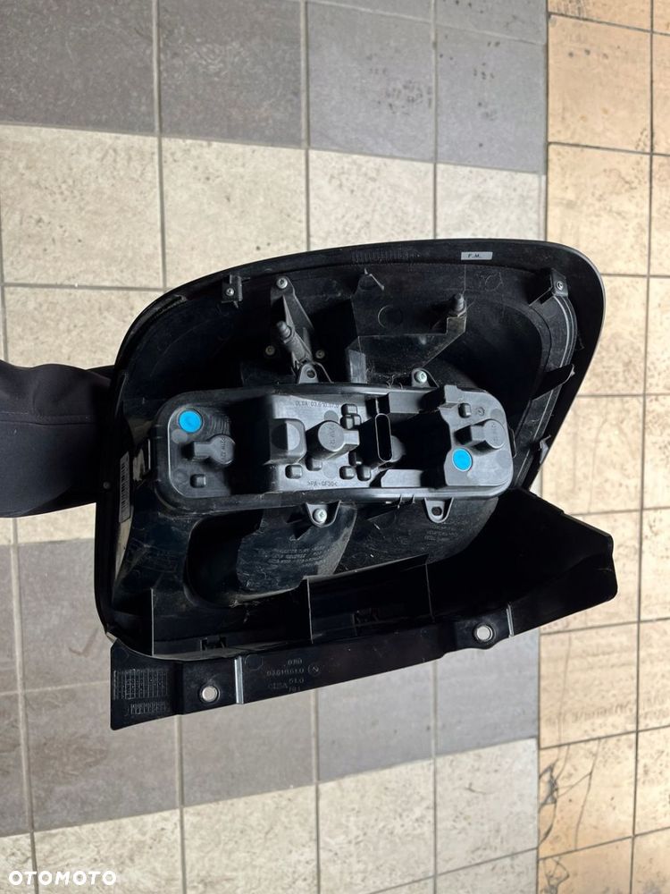 Lampa prawa tylna FIAT 500X 500 X - 4