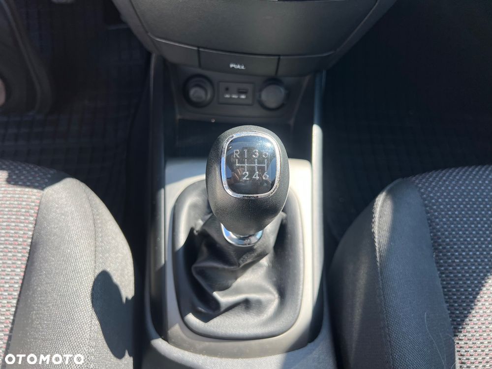 Hyundai i30 1.6 Style - 14