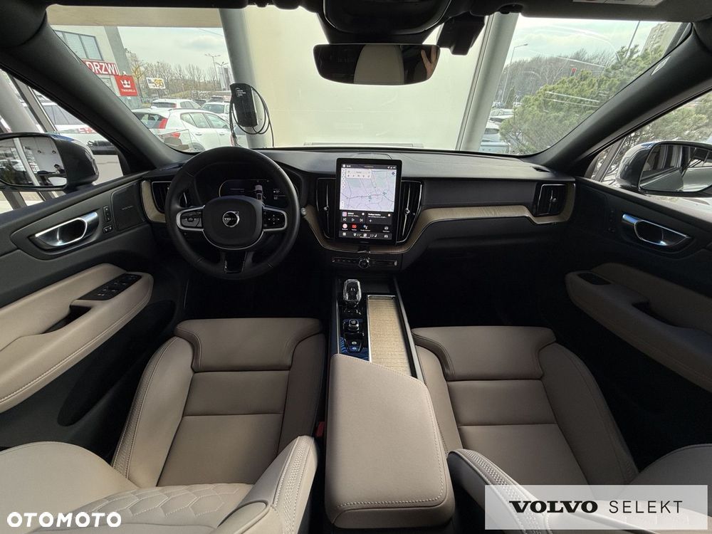 Volvo XC 60 - 25