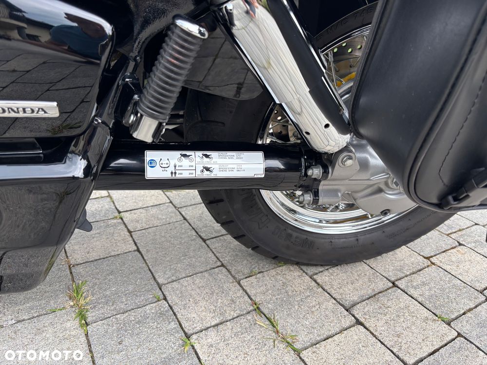 Honda Shadow - 7