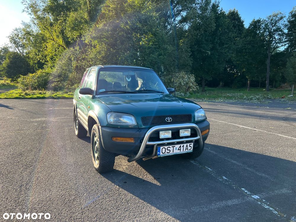 Toyota RAV4 2.0 Special - 2