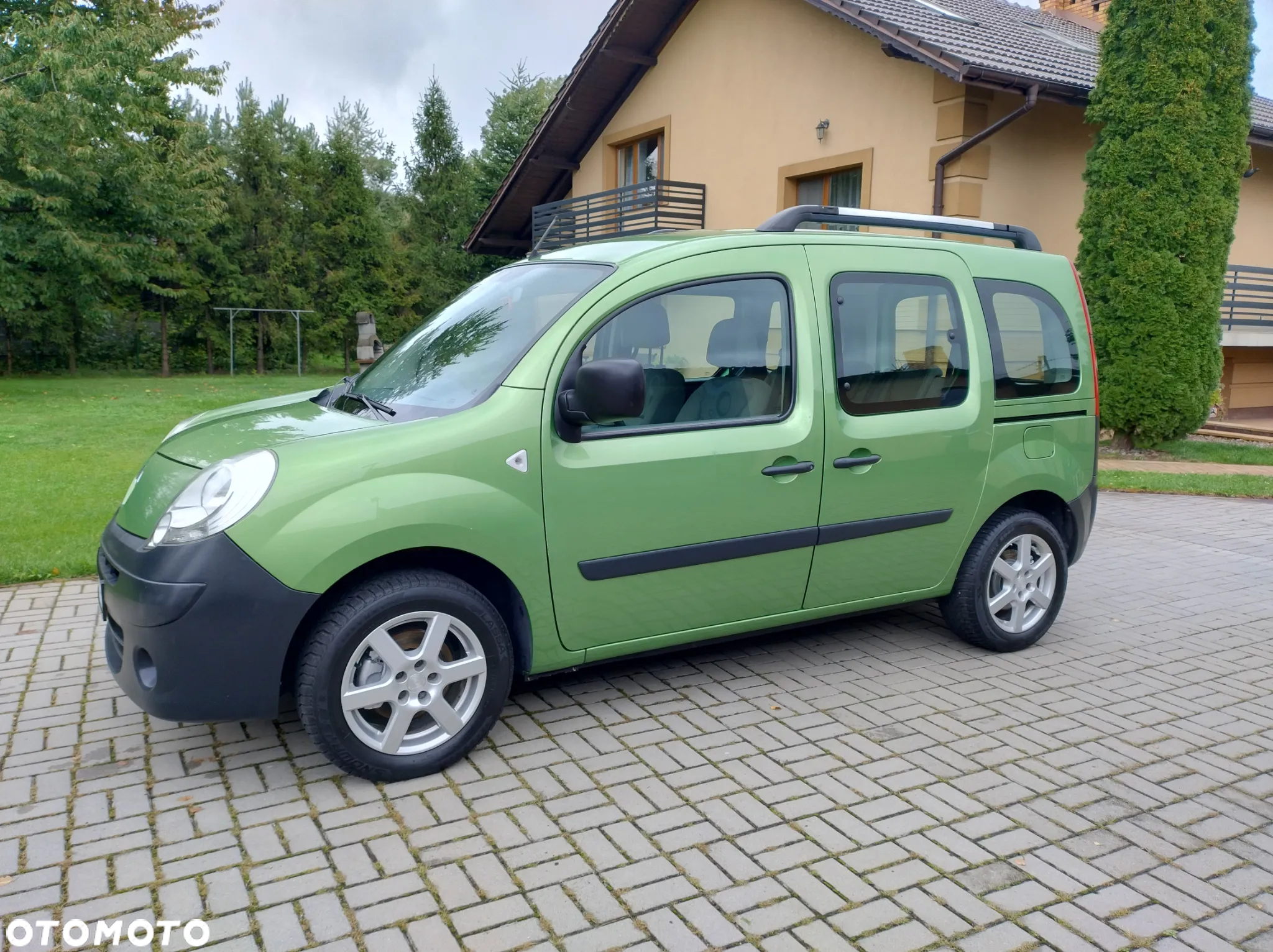 Renault Kangoo 1.6 16V 105 Authentique - 12