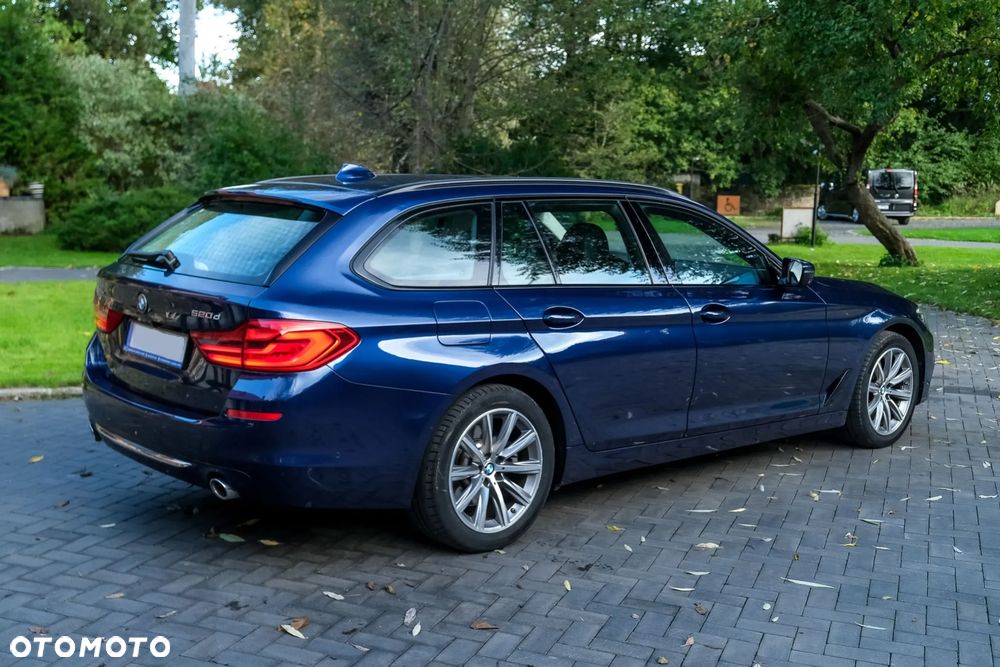 BMW Seria 5 520d xDrive Luxury Line - 5