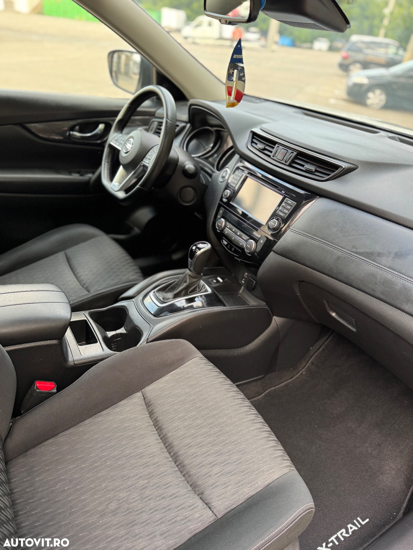 Nissan X-Trail 1.6 dCi Xtronic N-Connecta - 28