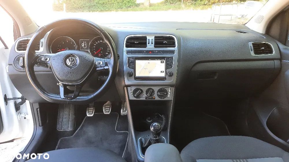 Volkswagen Polo 1.0 BMT Trendline - 10