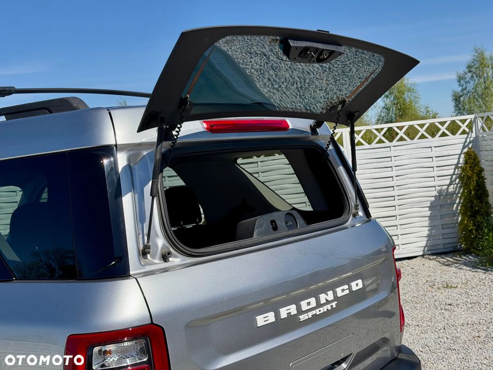 Ford Bronco - 30