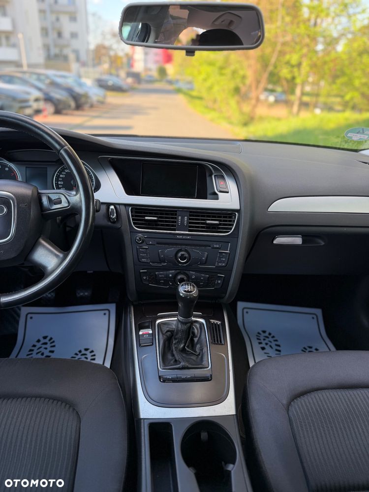 Audi A4 Limousine 1.8 TFSI multitronic S line Sportpaket - 24