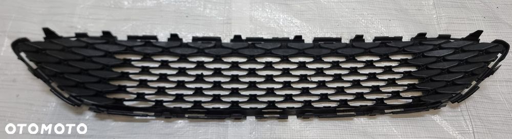 KRATKA ŚRODKOWA ZDERZAKA PRZÓD FORD FOCUS MK3 LIFT F1EB-8200-A - 4