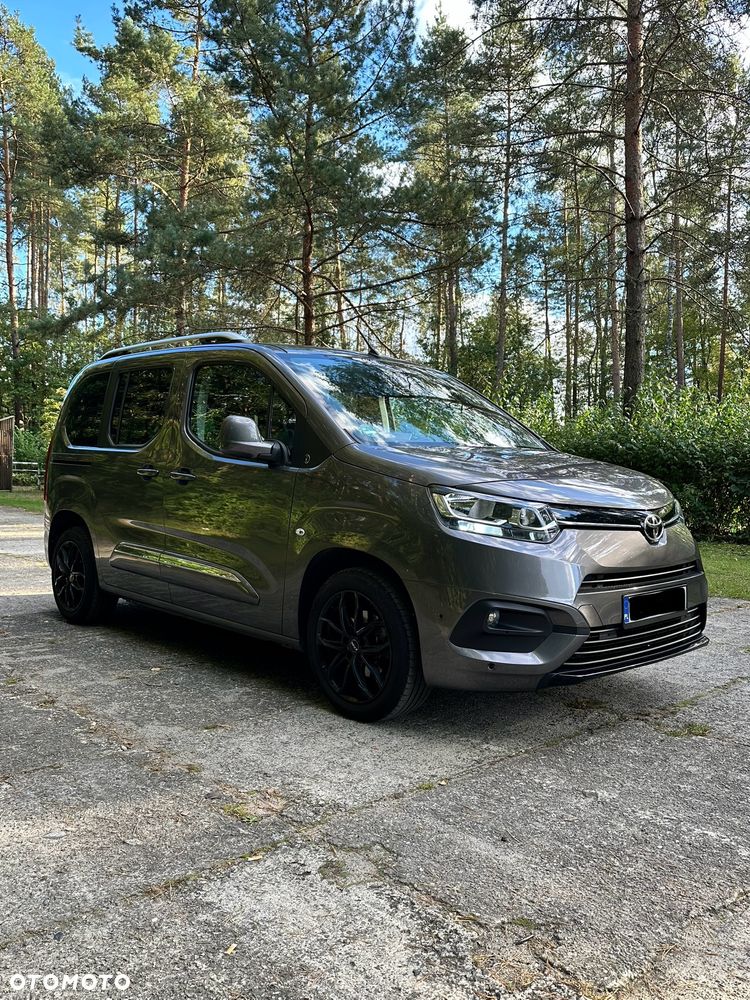 Toyota Proace City Verso 1.2 Turbo L2 Team Deutschland - 2