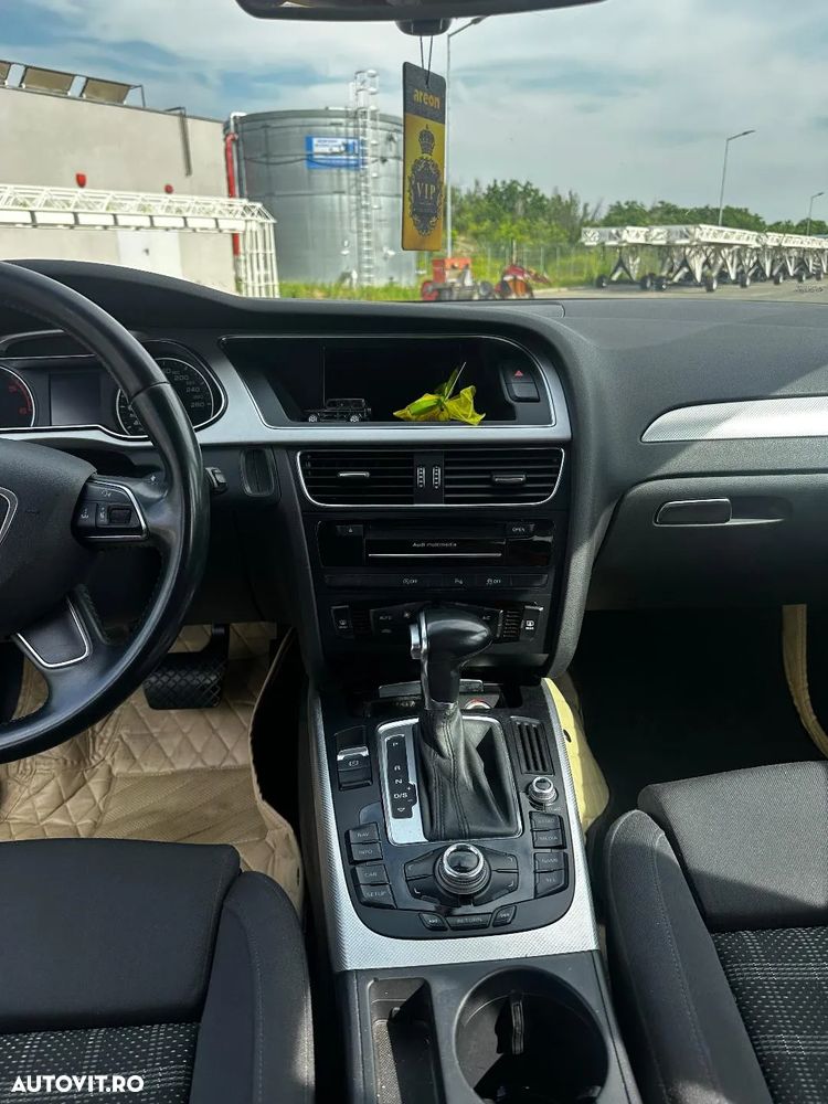 Audi A4 2.0 TDI DPF multitronic Attraction - 19