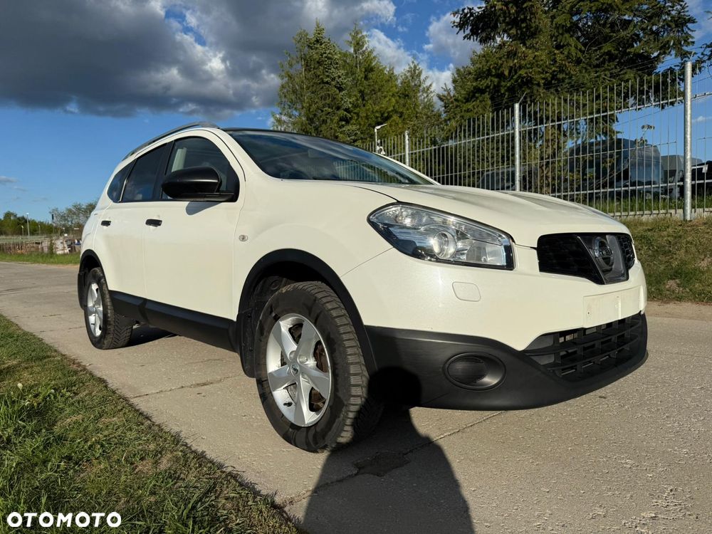 Nissan Qashqai+2 - 18