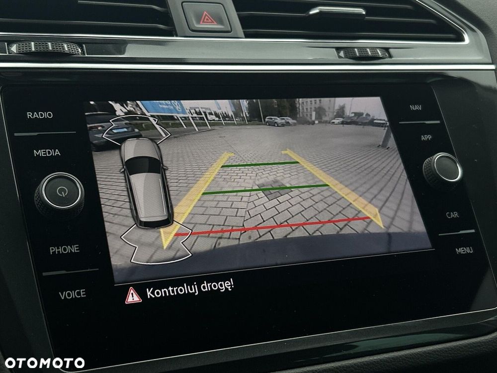 Volkswagen Tiguan 2.0 TSI 4Mot Elegance DSG - 27