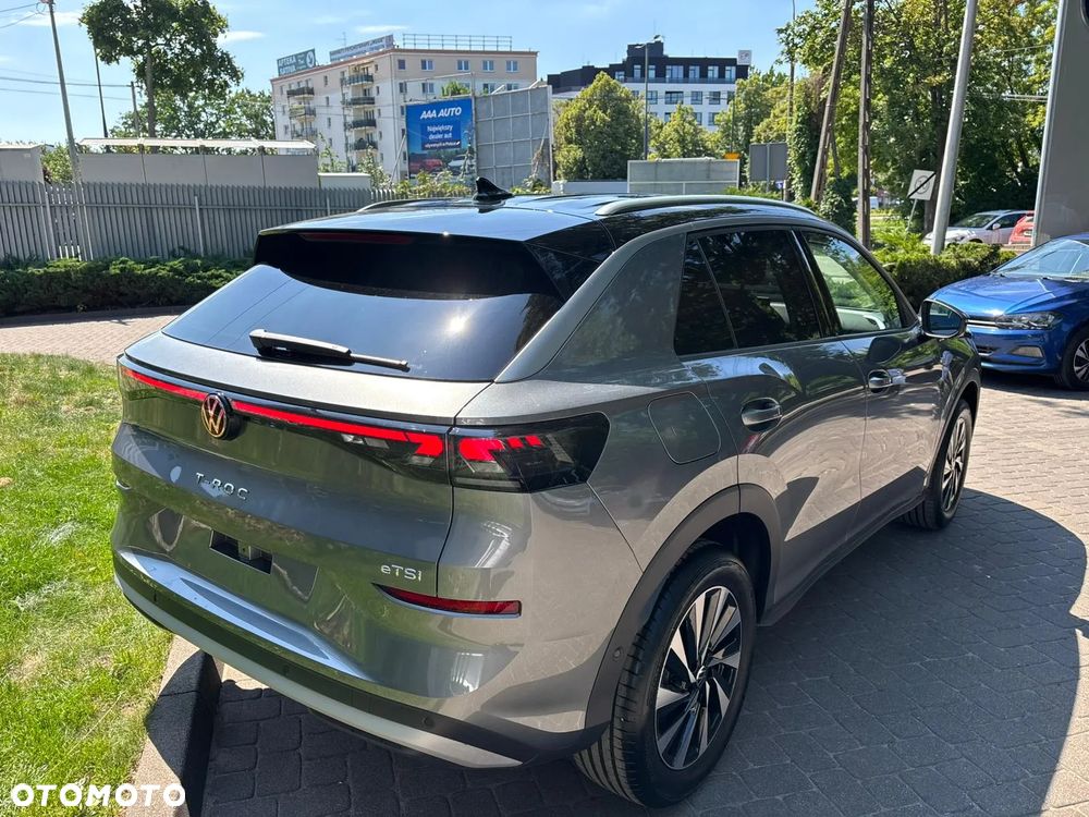 Volkswagen T-Roc 1.5 eTSI Style DSG - 4