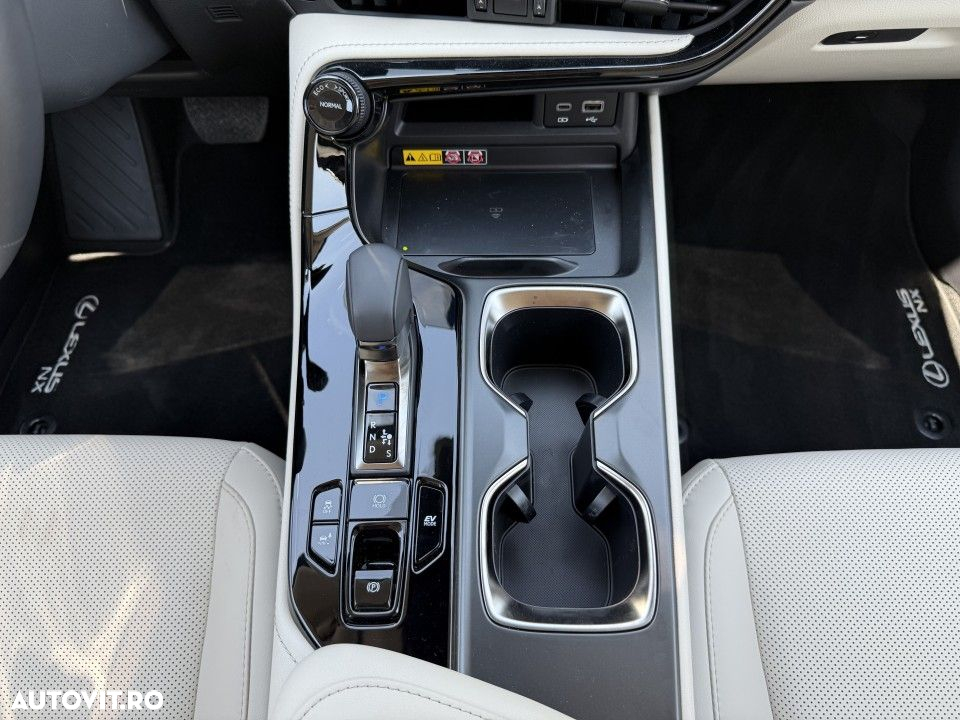 Lexus Seria NX 350h AWD 2.5 TNGA HV 25H CVT Executive - 25