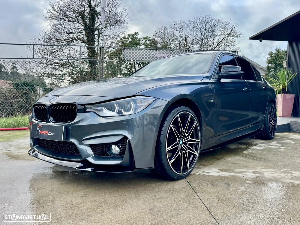 BMW 320 d Aut. Blue Performance Sport Line - 2