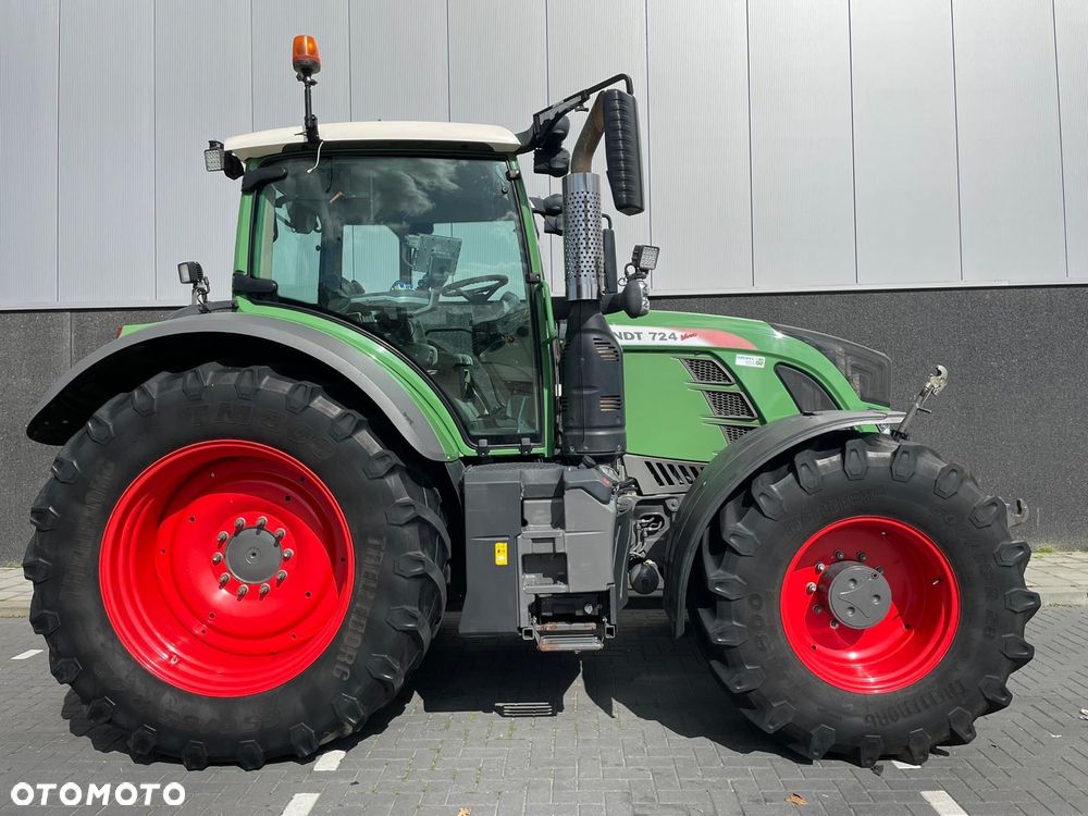 Fendt 724 - 7