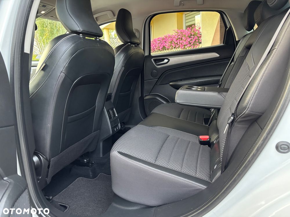 Renault Arkana E-TECH 145 INTENS - 35
