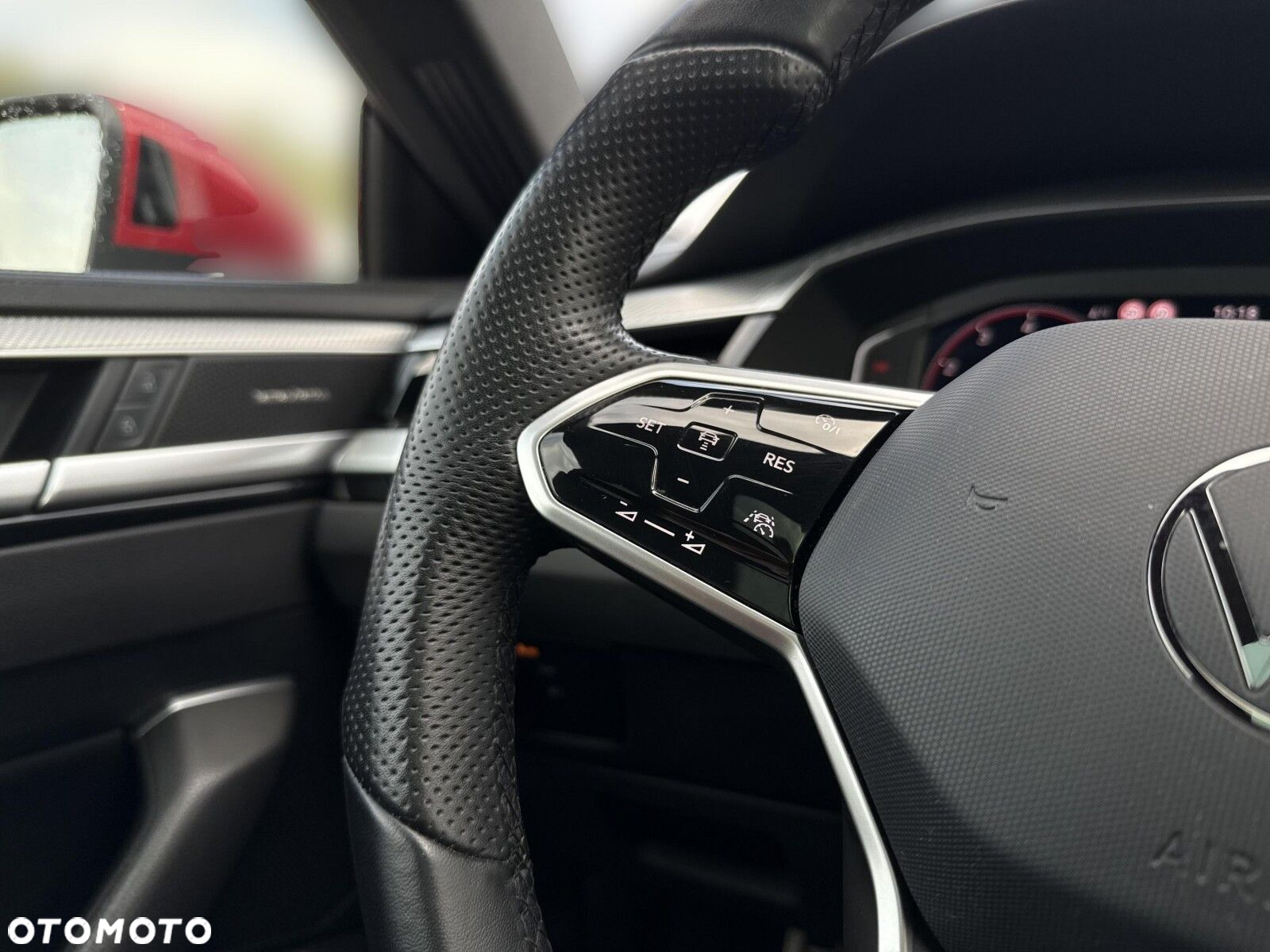 Volkswagen Arteon 2.0 TSI R-Line DSG - 20