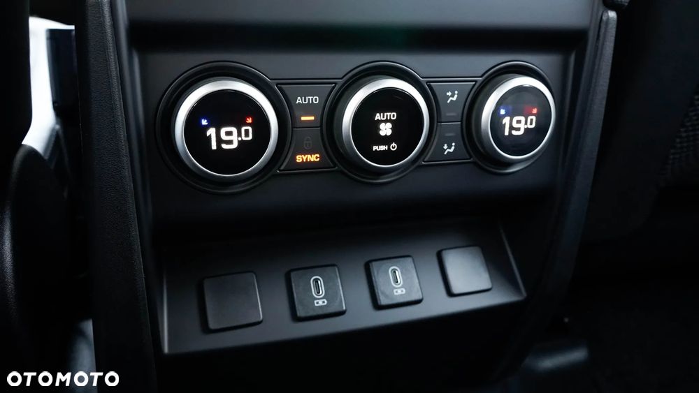 Land Rover Defender 3.0 D350 mHEV Outbound - 35