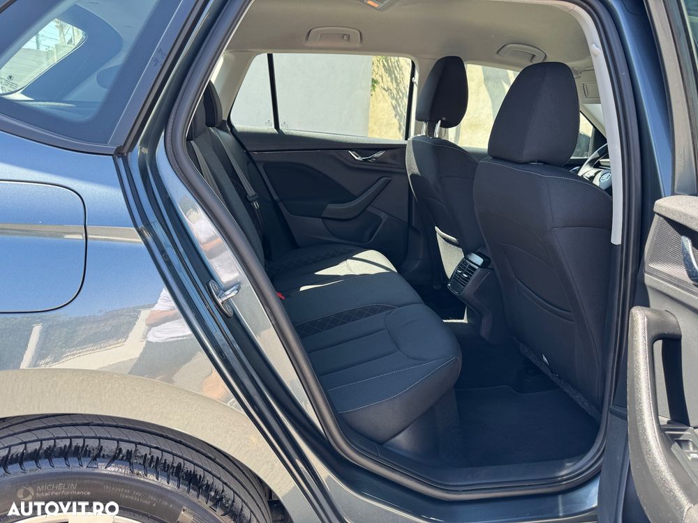 Skoda Kamiq 1.6 TDI DSG Active - 9