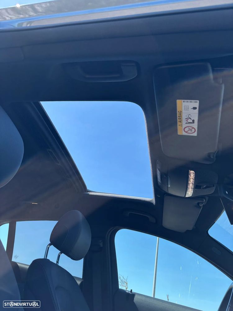 Mercedes-Benz GLC 300 - 23