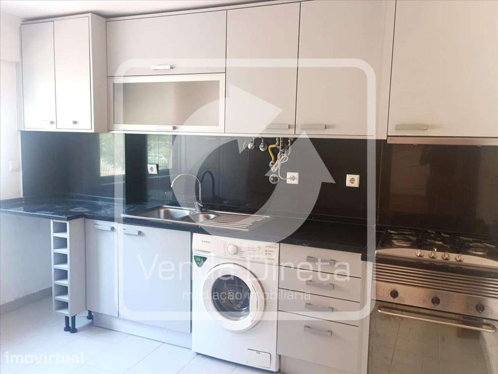 Apartamento T3 | 145 m² | 2 Parqueamentos | Brandoa, Amadora - Grande imagem: 4/21