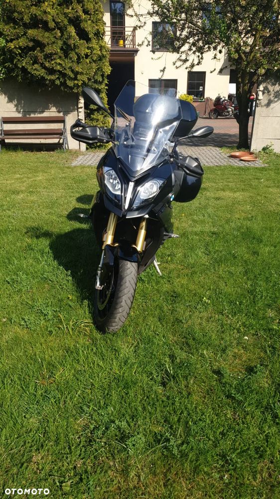 BMW XR - 2