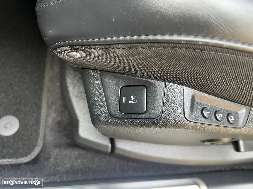 Peugeot 3008 1.2 PureTech GT Line EAT8 - 13