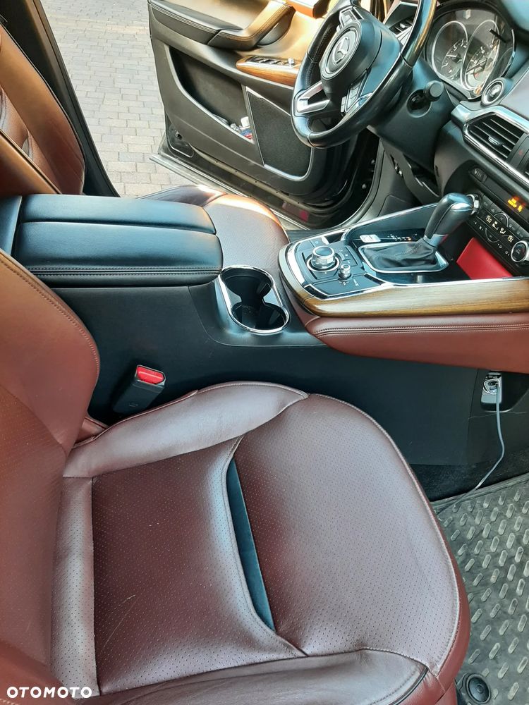 Mazda CX-9 - 18