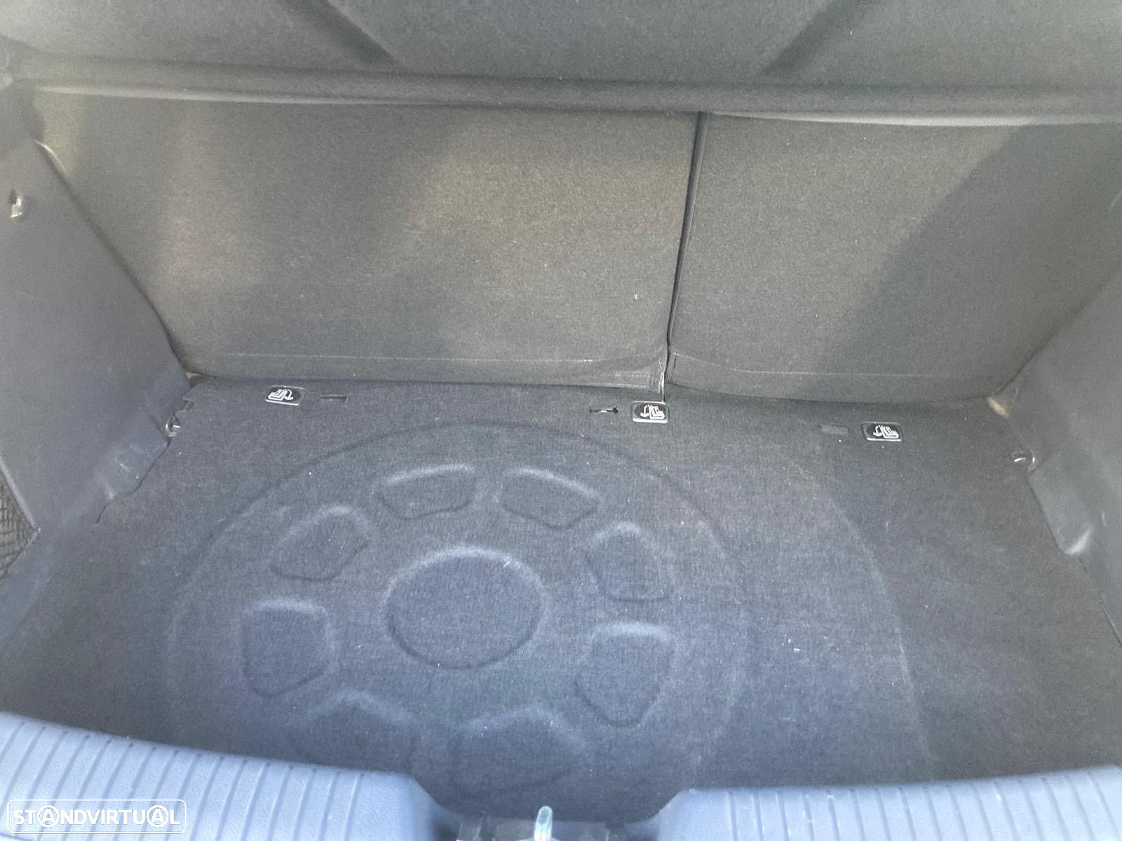 Kia Rio 1.4 CRDi TX Sport - 29