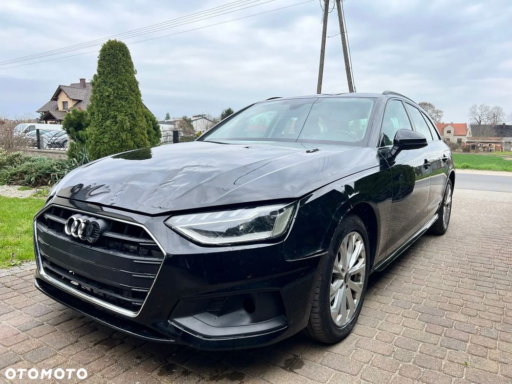 Audi A4 Avant 35 TDI Sport S tronic - 12