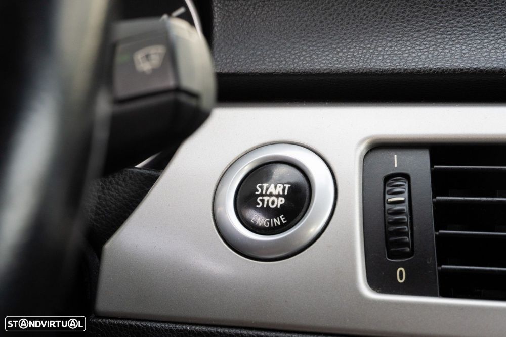 BMW 320 d EfficientDynamics - 34