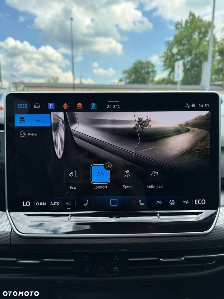 Volkswagen Golf 1.5 TSI EHybrid PHEV 150kW Style DSG - 23