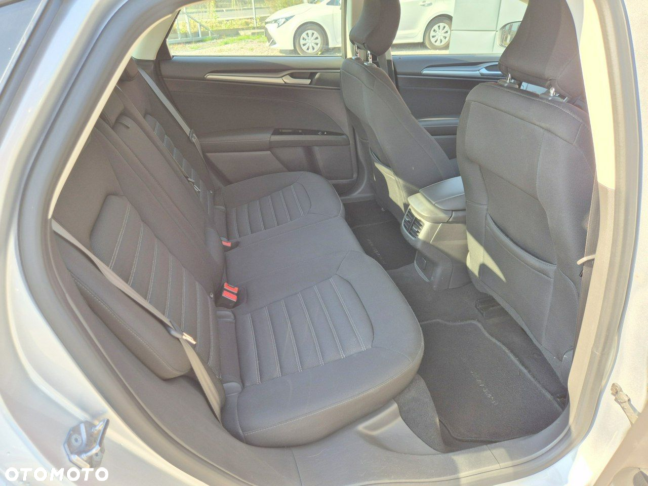 Ford Mondeo - 29