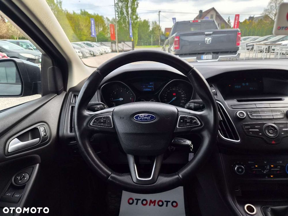 Ford Focus - 29