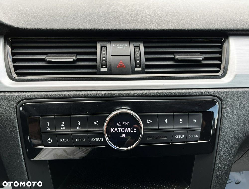 Skoda RAPID - 17