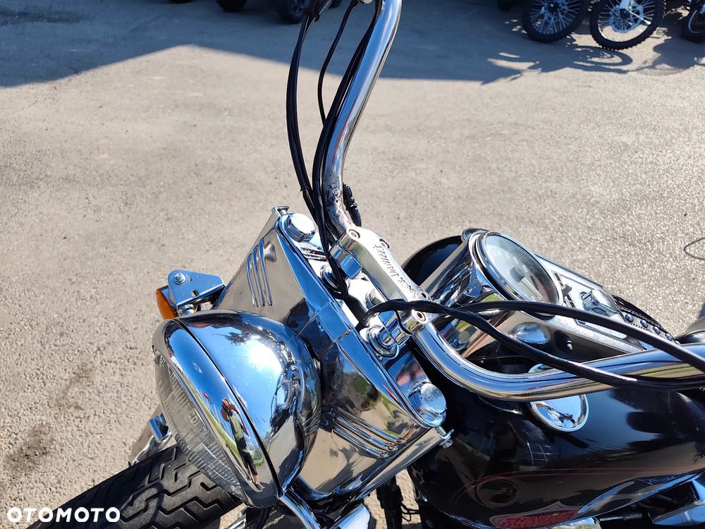 Harley-Davidson Softail Heritage Classic - 27