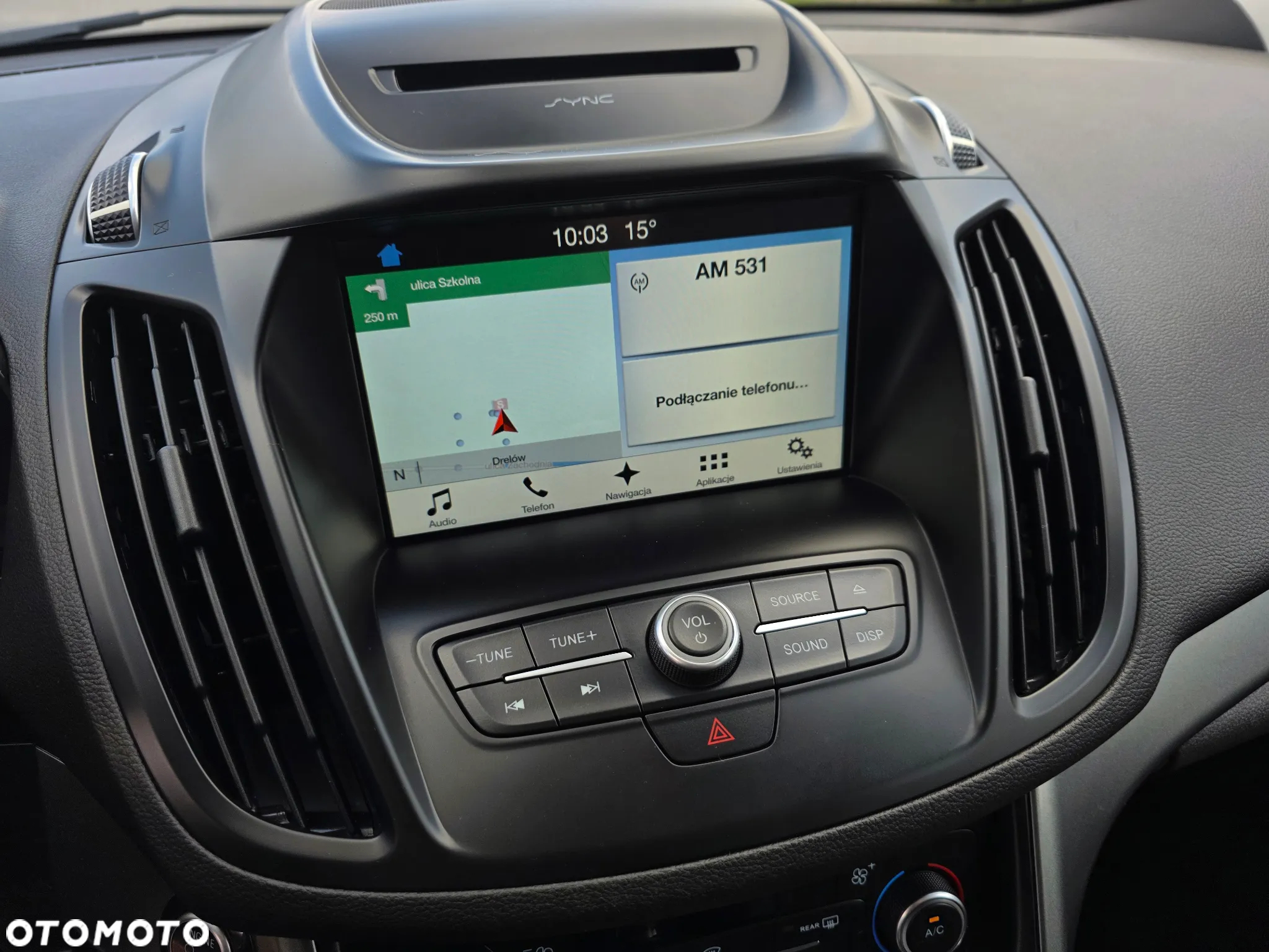 Ford Kuga 2.0 TDCi 2x4 Titanium - 24