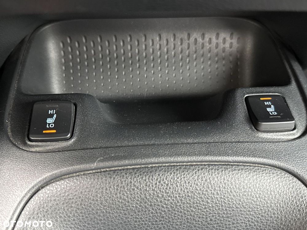 Toyota Corolla 1.6 Comfort - 19