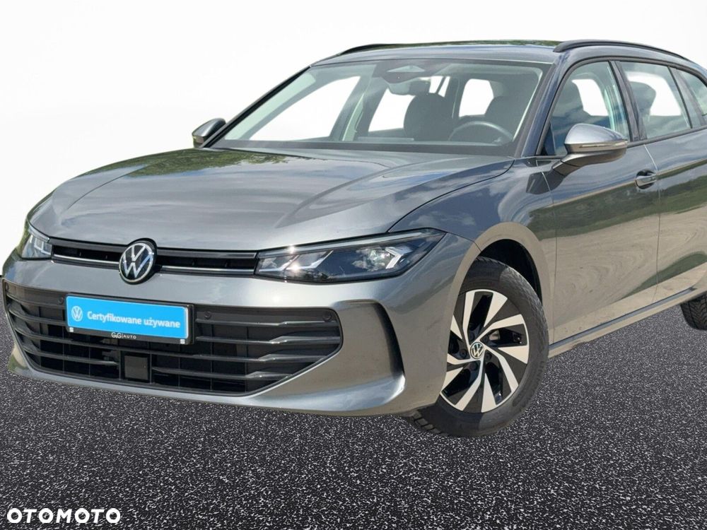 Volkswagen Passat - 8