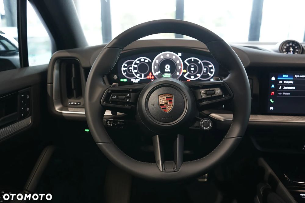 Porsche Cayenne - 13