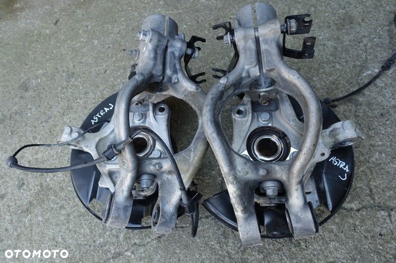 ZWROTNICA LEWY PRZÓD ASTRA J IV GTC 1.7CDTI 12r.