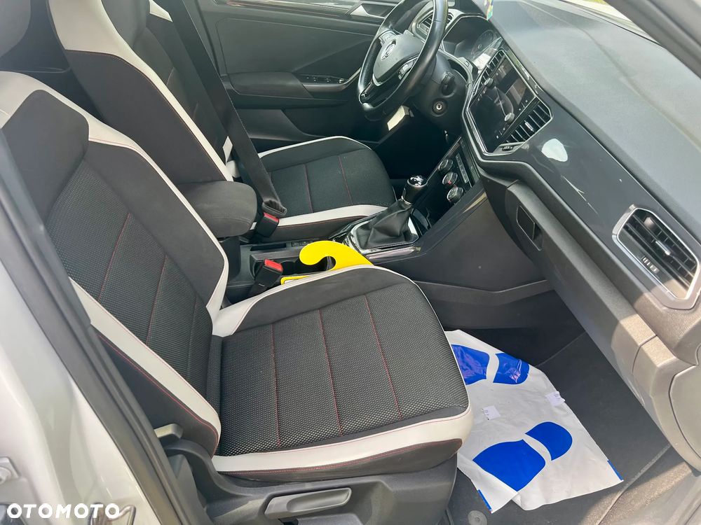 Volkswagen T-Roc 1.5 TSI ACT OPF Sport - 19