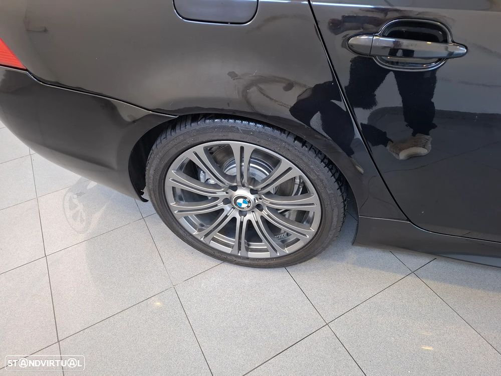 BMW 520 Gran Turismo - 14