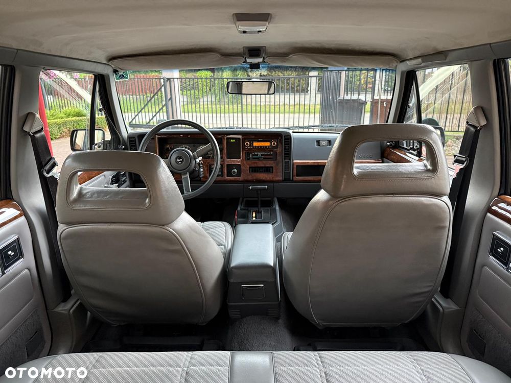 Jeep Cherokee - 8