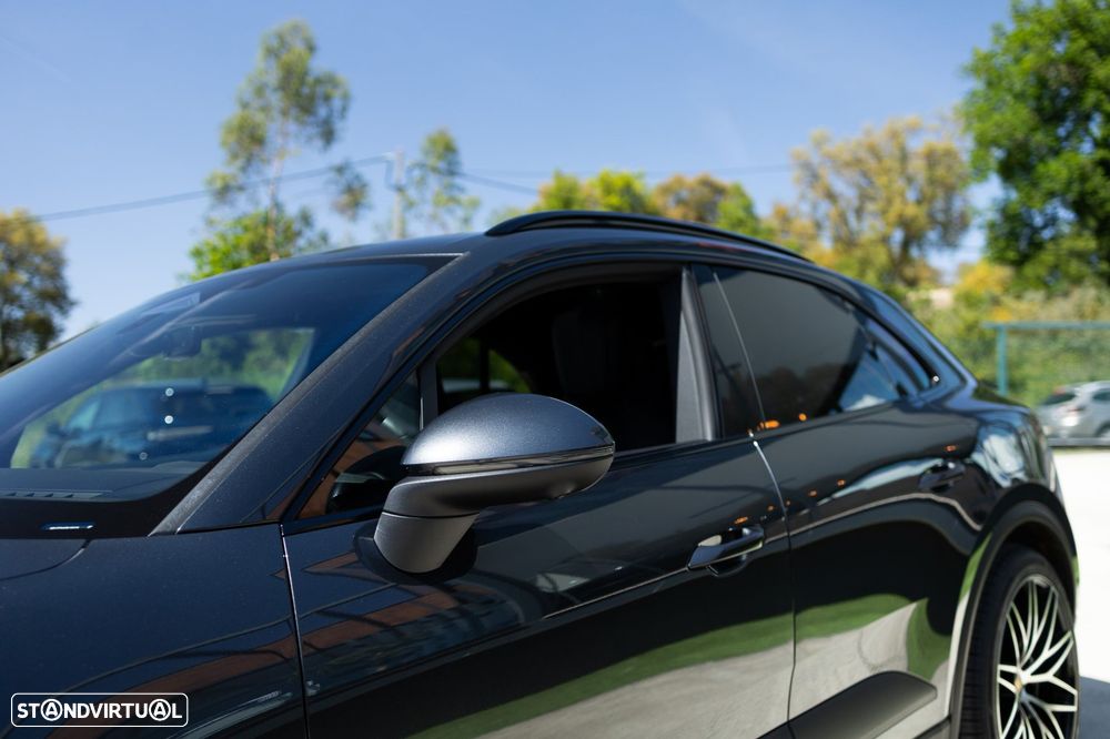 Porsche Macan Electric 4 - 26