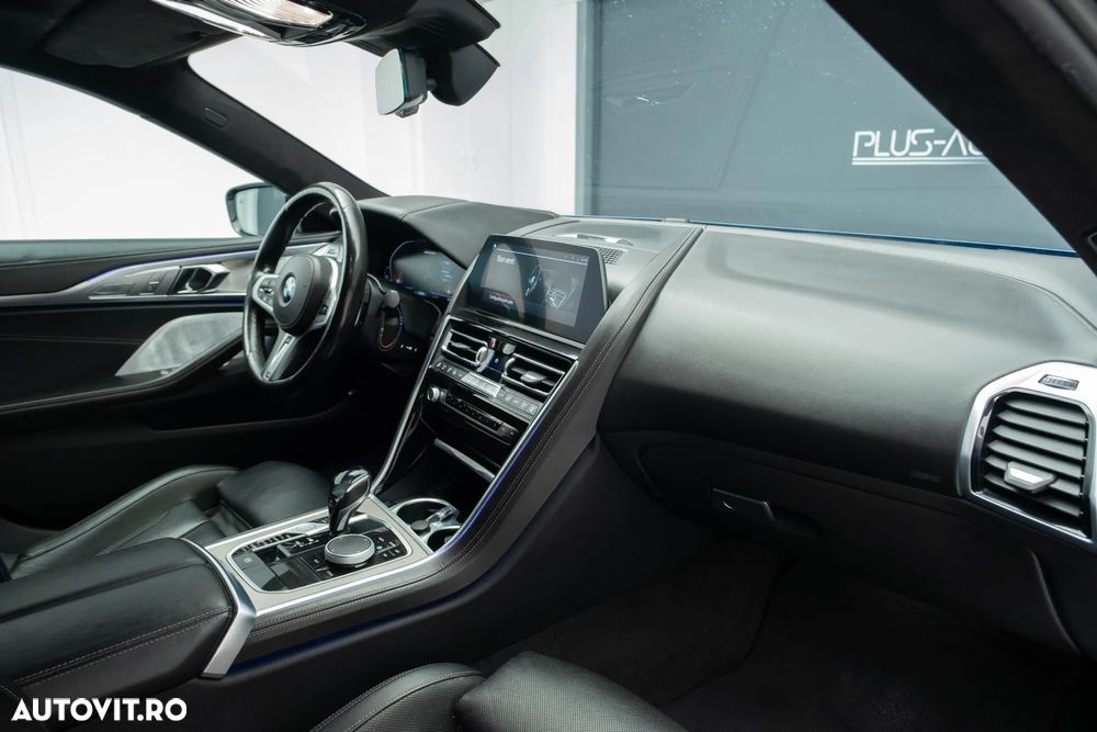 BMW M8 M850i xDrive AT - 40